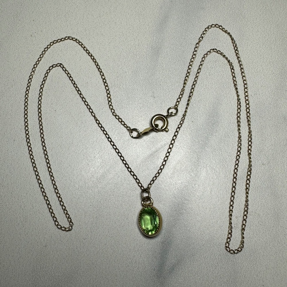 12k GF Gold‎ Oval Peridot Gemstone Pendant Necklace Chain